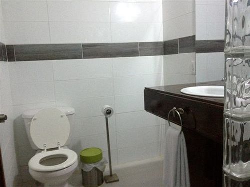 Hotel La Cretonne Les Cayes Exterior foto